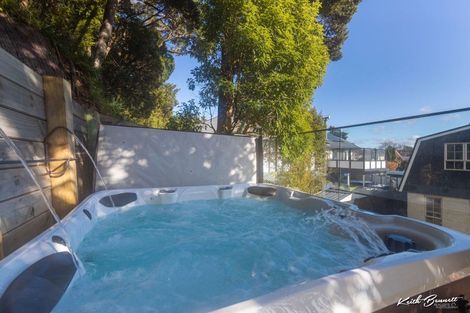 Photo of property in 15 Johnswood Grove, Clouston Park, Upper Hutt, 5018