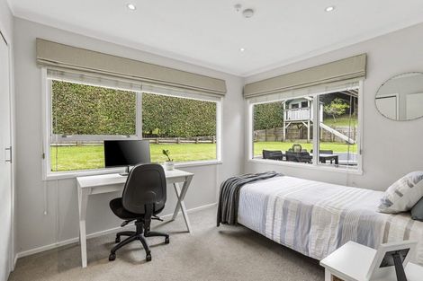 Photo of property in 26 Coromandel Crescent, Mairangi Bay, Auckland, 0630