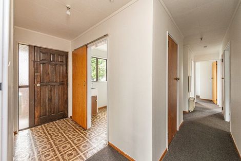 Photo of property in 19 Tongariro Street, Castlecliff, Whanganui, 4501
