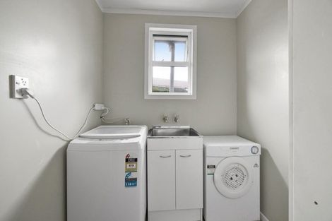 Photo of property in 85 Collins Street, Hawera, 4610