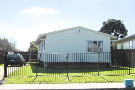 Photo of property in 38a Heathdale Crescent, Papakura, 2110
