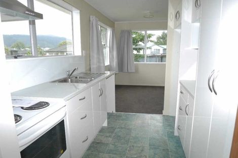 Photo of property in 43 Arawhata Road, Paraparaumu, 5032