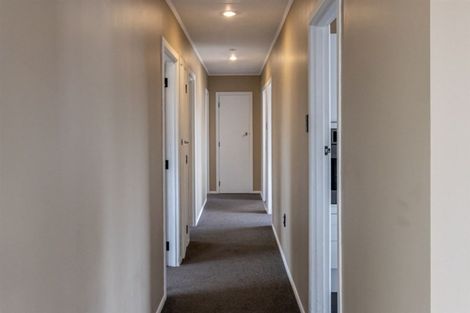 Photo of property in 40 Apollo Parade, Milson, Palmerston North, 4414