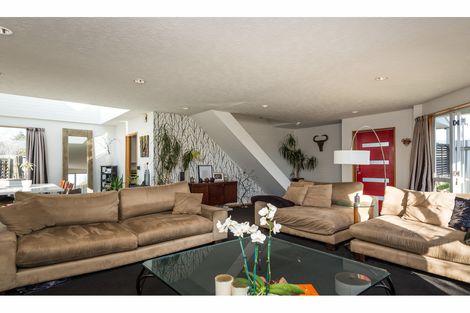 Photo of property in 1a Dulles Place, Papanui, Christchurch, 8053