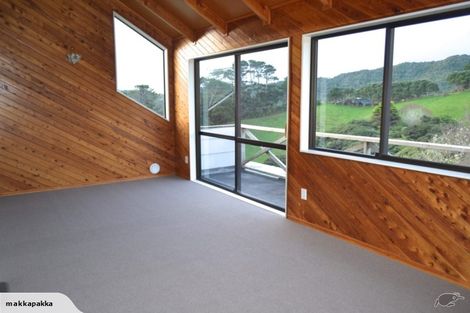 Photo of property in 152 Lone Kauri Road, Karekare, New Lynn, 0772