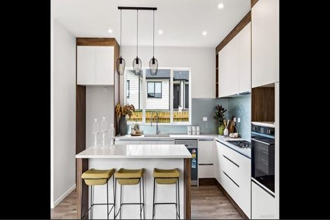 Photo of property in 3 Franheim Crescent, Orewa, 0931