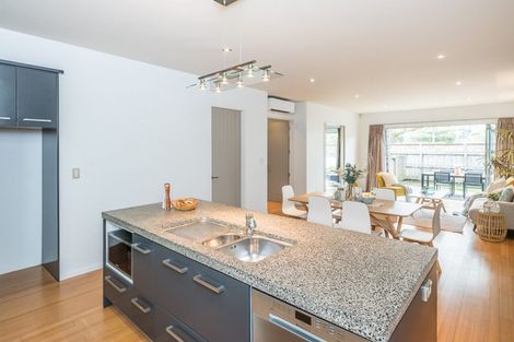 Photo of property in 2 Fairway Oaks Drive, Waikanae Beach, Waikanae, 5036