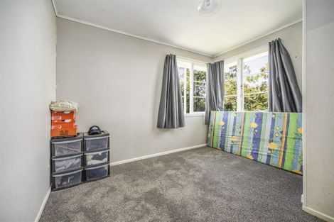 Photo of property in 26 Kirrie Avenue, Te Atatu South, Auckland, 0610
