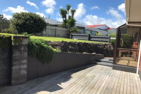 Photo of property in 31 Bayly Road, Moturoa, New Plymouth, 4310