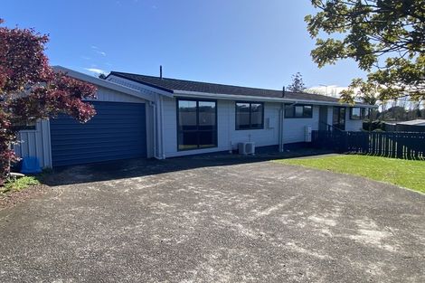 Photo of property in 76 Cumberland Street, Welbourn, New Plymouth, 4312