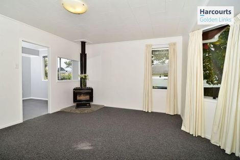 Photo of property in 3 Ballial Place, West Harbour, Auckland, 0618