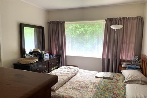 Photo of property in 5 Anchor Place, Beach Haven, Auckland, 0626