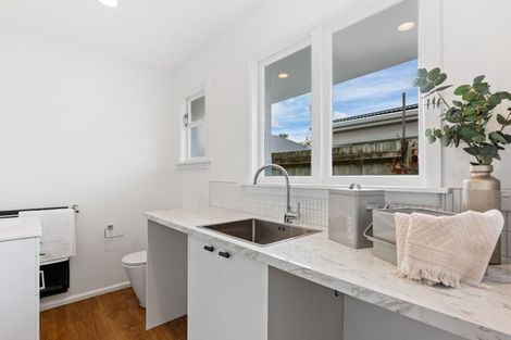 Photo of property in 1/169 Kendal Avenue, Burnside, Christchurch, 8053