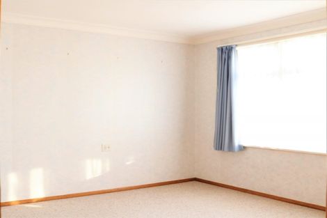 Photo of property in 27 Saint Annes Street, Levin, 5510