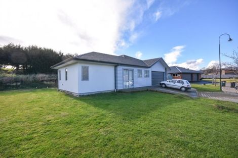 Photo of property in 8 Calluna Crescent, Mosgiel, 9024