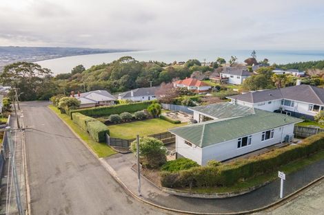 Photo of property in 7 Selwyn Street, South Hill, Oamaru, 9400