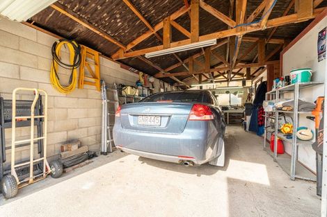 Photo of property in 25 Exeter Street, Waimate, 7924