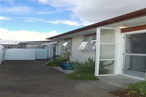 Photo of property in 2/701 Saint Aubyn, Saint Leonards, Hastings, 4120