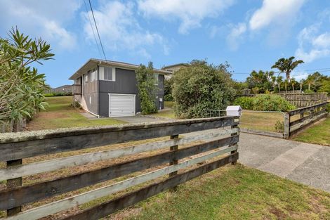 Photo of property in 57 Ruakaka Beach Road, Ruakaka, 0116