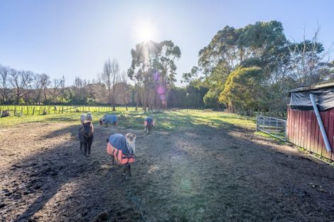 Photo of property in 92 Rahui Road, Otaki, 5512
