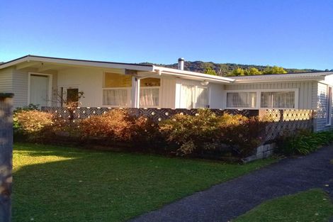 Photo of property in 65 California Drive, Totara Park, Upper Hutt, 5018