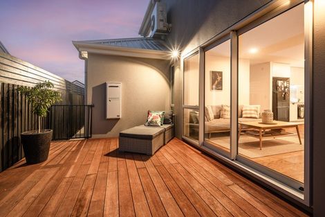 Photo of property in 2/179 Weston Road, St Albans, Christchurch, 8052