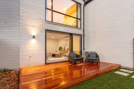 Photo of property in 2/133 Blighs Road, Strowan, Christchurch, 8052