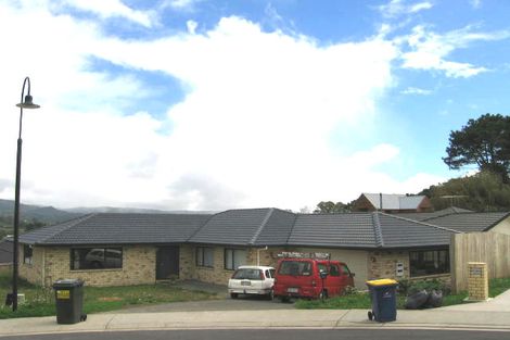 Photo of property in 23 Oratia Drive, Glen Eden, Auckland, 0602