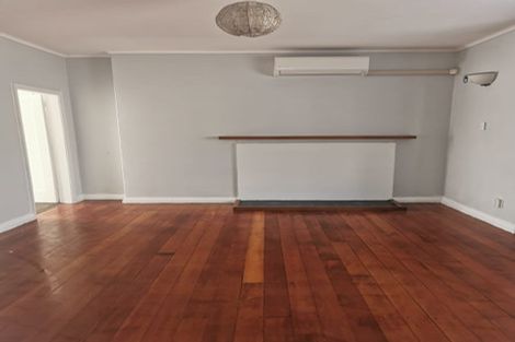 Photo of property in 28 Jutland Street, Waterloo, Lower Hutt, 5011