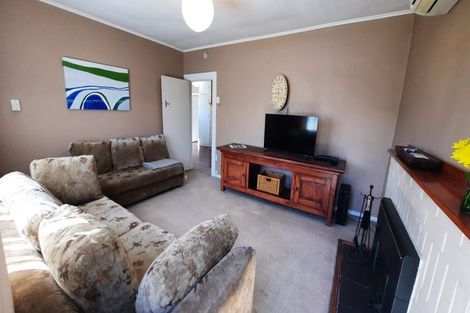 Photo of property in 27 Halsey Street, Clinton, 9534