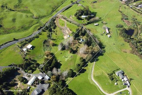 Photo of property in 215 Tara Road, Mangawhai, 0573