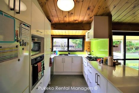 Photo of property in 25 Derrimore Heights, Clover Park, Auckland, 2019