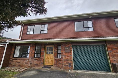 Photo of property in 5b Mclellan Street, Tawa, Wellington, 5028