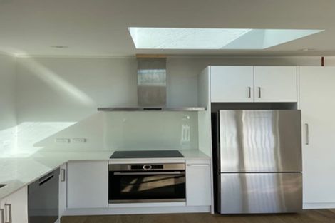 Photo of property in 2 Glenbervie Terrace, Thorndon, Wellington, 6011