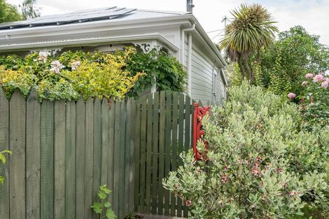 Photo of property in 6 Rentone Street, Stepneyville, Nelson, 7010