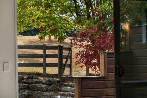 Photo of property in 4 Hillview Place, Wanaka, 9305