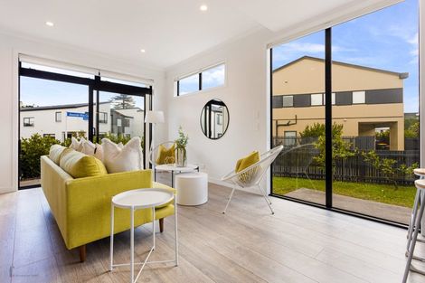 Photo of property in 7 Frank Gill Road, Hobsonville, Auckland, 0616