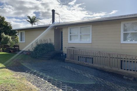 Photo of property in 24 Tamahere Drive, Glenfield, Auckland, 0629