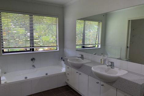 Photo of property in 1 Trimaran Drive, Gulf Harbour, Whangaparaoa, 0930