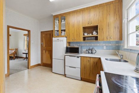 Photo of property in 212 Victoria Avenue, Hokowhitu, Palmerston North, 4410
