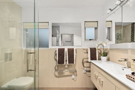 Photo of property in 1/21 Jutland Road, Hauraki, Auckland, 0622