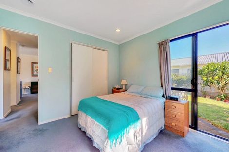 Photo of property in 61 Waipuna Grove, Welcome Bay, Tauranga, 3112
