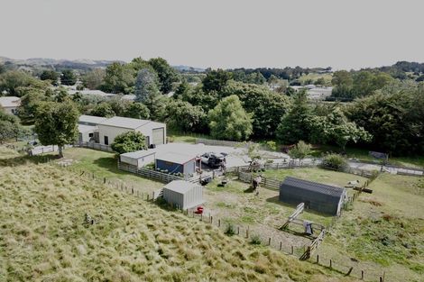 Photo of property in 19 Rathbone Street, Waipawa, 4210