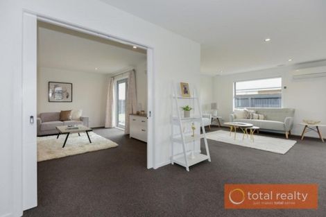 Photo of property in 4 Whitnall Street, Halswell, Christchurch, 8025