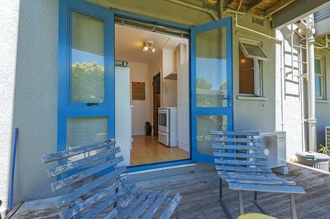 Photo of property in 16 Freyberg Street, Roslyn, Palmerston North, 4414