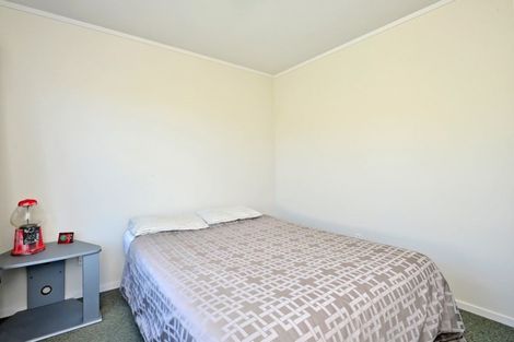 Photo of property in 1 Tamarisk Drive, Riversdale Beach, Masterton, 5872