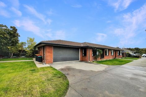 Photo of property in 36 Radiata Avenue, Parklands, Christchurch, 8083