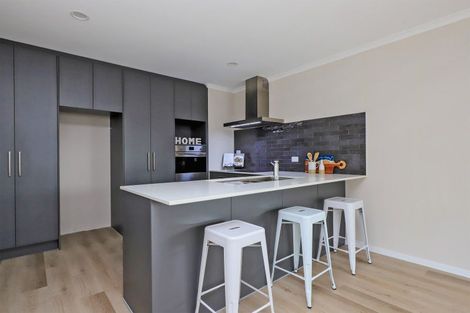 Photo of property in 14 George Yee Place, Taradale, Napier, 4112