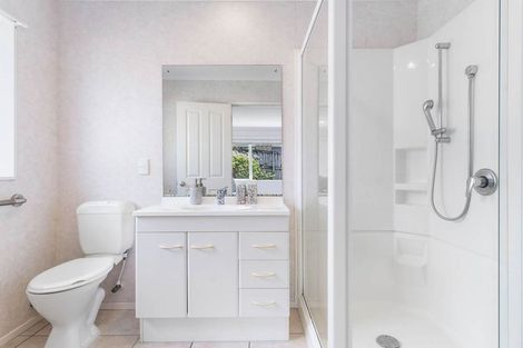 Photo of property in 93 Westerham Drive, Dannemora, Auckland, 2016