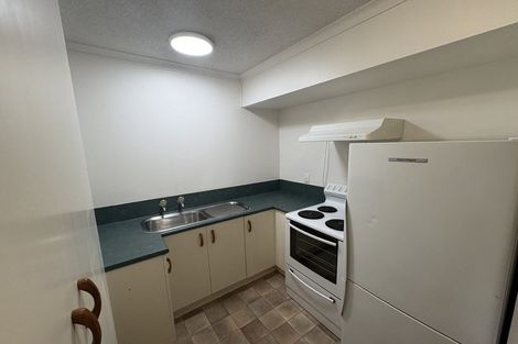 Photo of property in 4/2a Spencer Place, Merrilands, New Plymouth, 4312